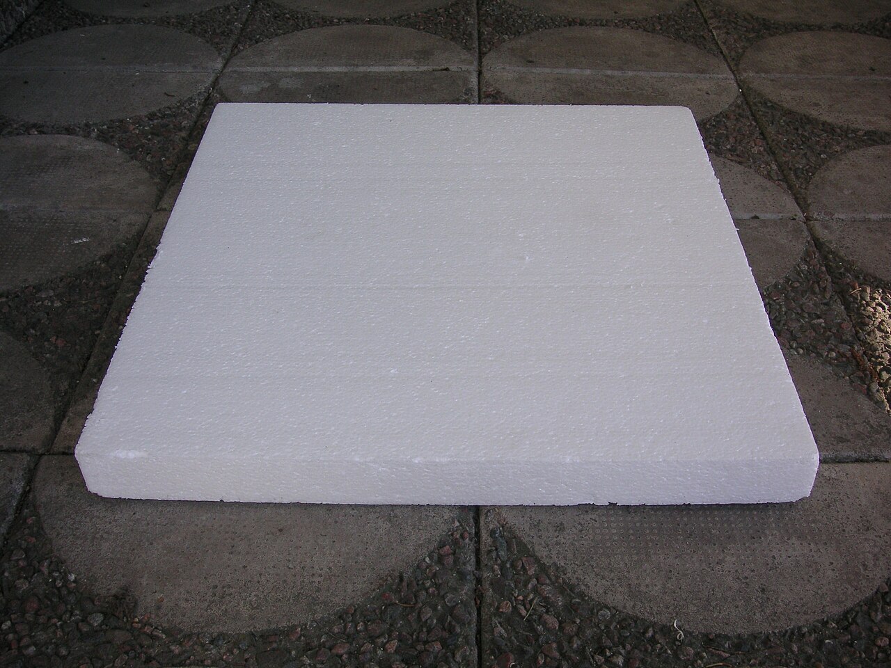 Placa de poliestireno (unicel) 3.05 x 1.22 m de 2.5 cm